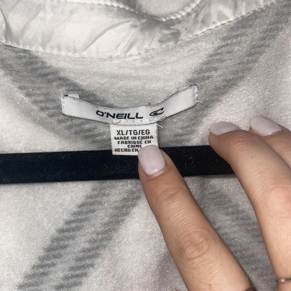 Flannel/Shacket - Picture 2 of 2